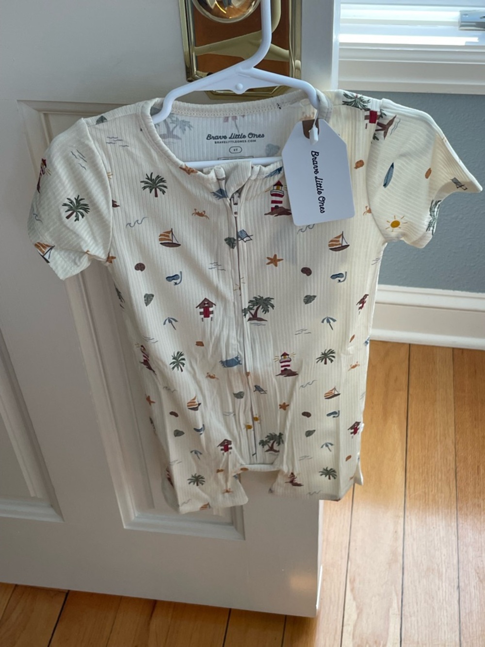 NWT Brave Little Ones Ribbed Bamboo Cream Beach Print Shorty Zip Romper Size 2T